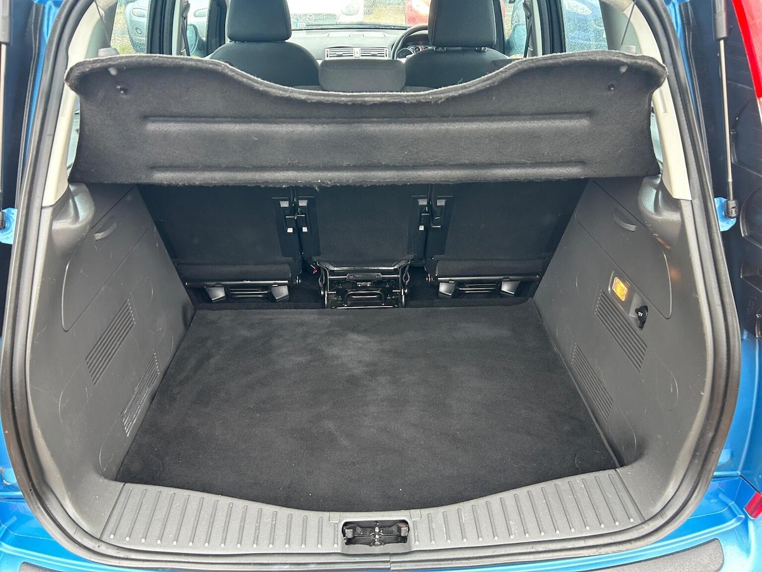 Used Ford C-Max 2010 for sale - 77802358: Photo 28