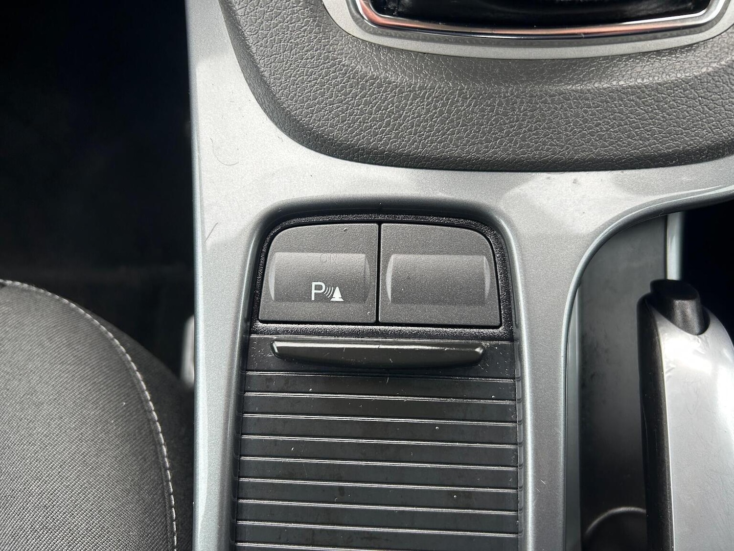 Used Ford C-Max 2010 for sale - 77802358: Photo 33