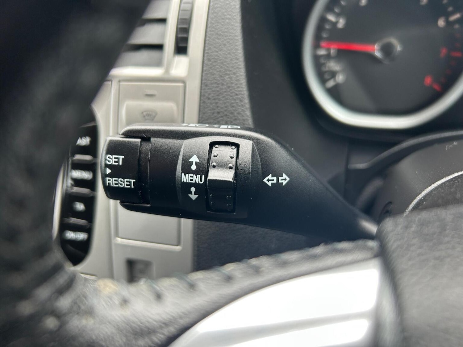 Used Ford C-Max 2010 for sale - 77802358: Photo 37