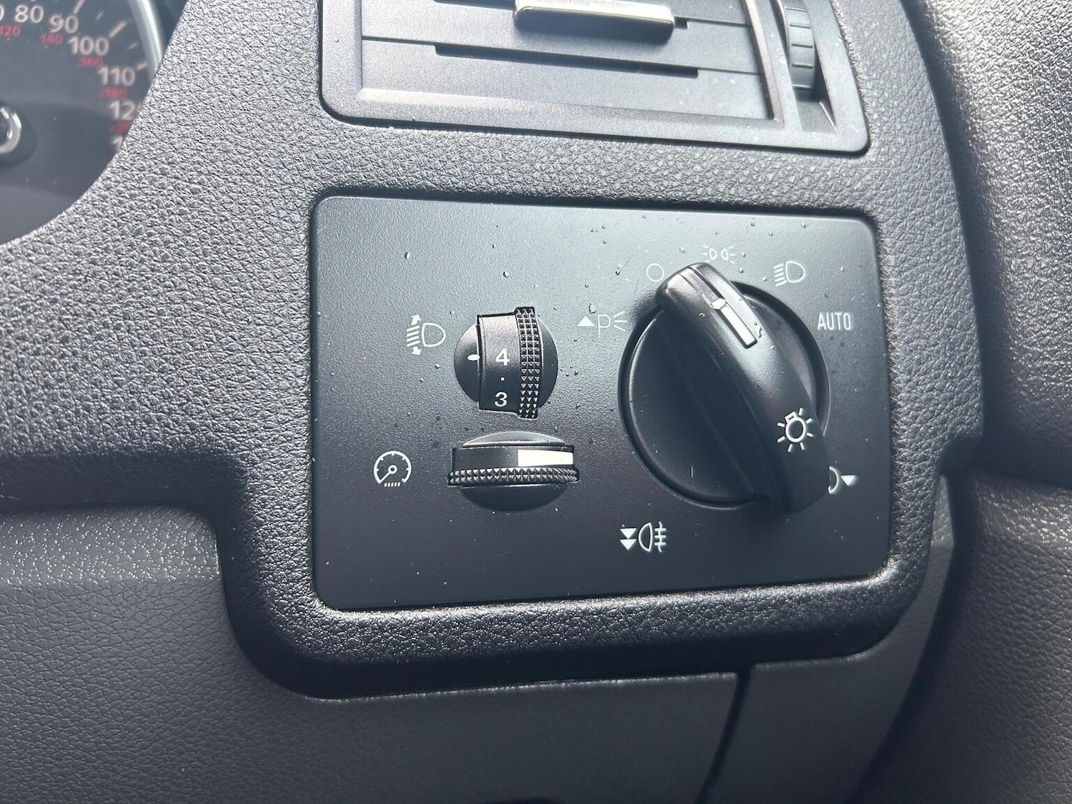 Used Ford C-Max 2010 for sale - 77802358: Photo 40