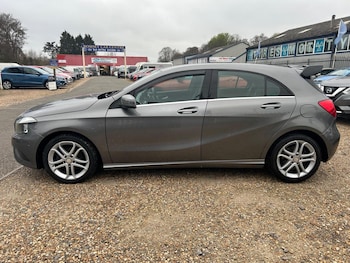 Used Mercedes-Benz A-Class 2014 for sale - 78004542: Photo