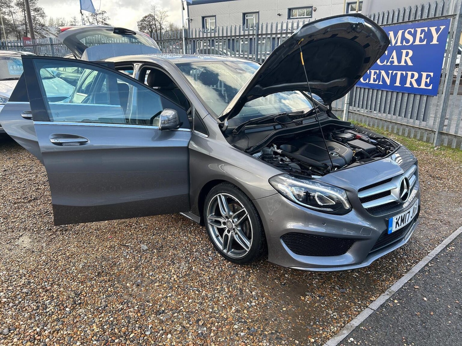 Used Mercedes-Benz B Class 2017 for sale - 77802351: Photo 13