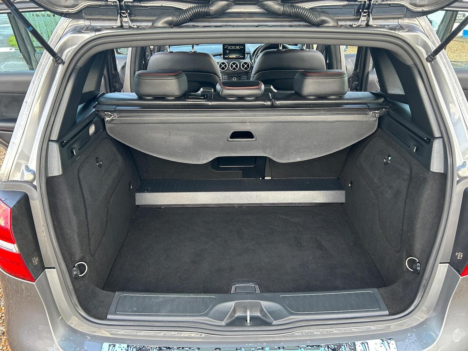 Used Mercedes-Benz B Class 2017 for sale - 77802351: Photo 17