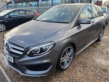Used Mercedes-Benz B Class 2017 for sale - 77802351: Photo