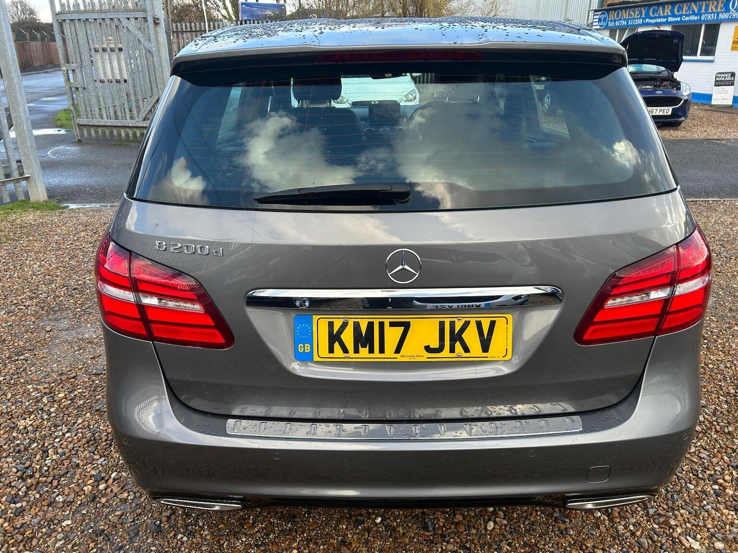 Used Mercedes-Benz B Class 2017 for sale - 77802351: Photo 6