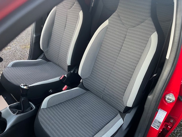 Used Toyota AYGO 2019 for sale - 76699562: Photo 16