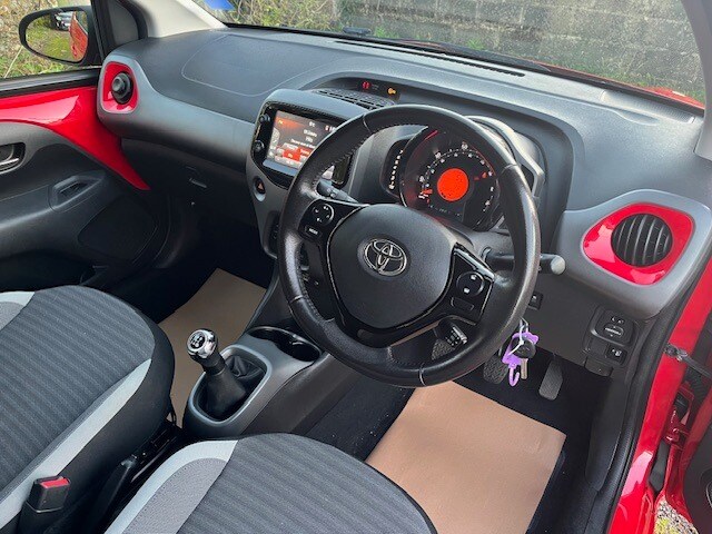 Used Toyota AYGO 2019 for sale - 76699562: Photo 17