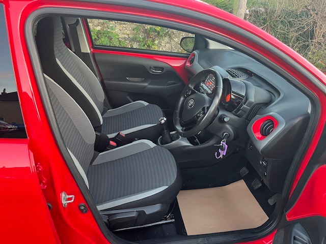 Used Toyota AYGO 2019 for sale - 76699562: Photo 3