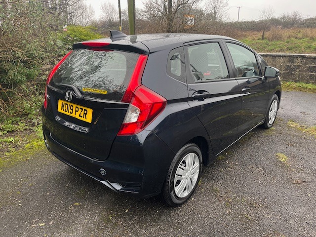 Used Honda Jazz 2019 for sale - 77502922: Photo 2