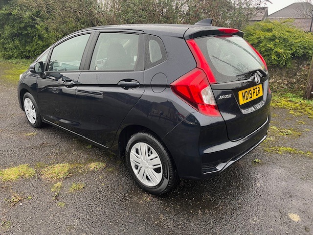 Used Honda Jazz 2019 for sale - 77502922: Photo 3