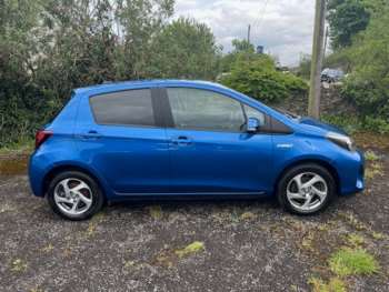 Used Toyota Yaris 2016 for sale - 74450885: Photo
