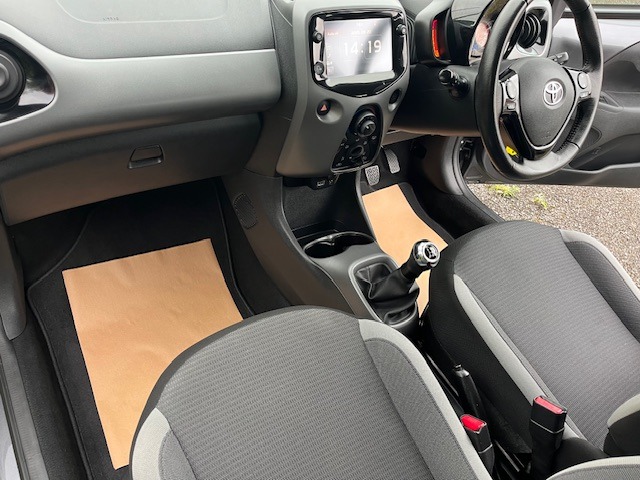 Used Toyota AYGO 2021 for sale - 76018003: Photo 12
