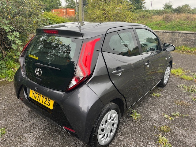 Used Toyota AYGO 2021 for sale - 76018003: Photo 2