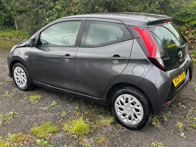 Used Toyota AYGO 2021 for sale - 76018003: Photo 8