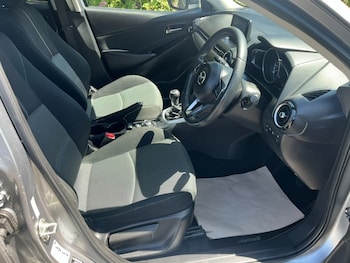 Used Mazda Mazda2 2018 for sale - 79121022: Photo