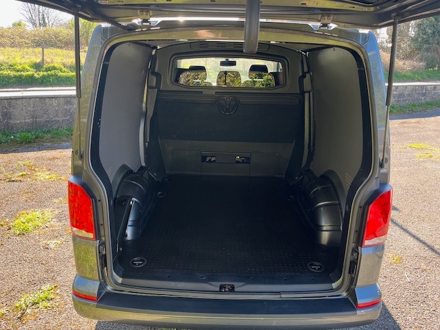 Used Volkswagen Transporter 2020 for sale - 77975672: Photo 8