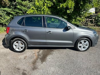 Used Volkswagen Polo 2016 for sale - 79656784: Photo