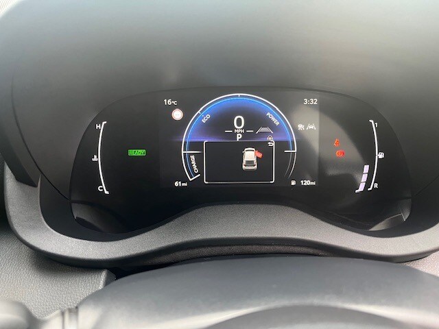 Used Toyota Yaris 2024 for sale - 76302592: Photo 22