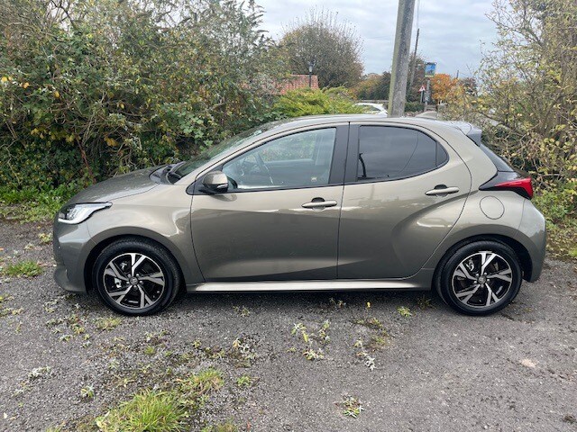 Used Toyota Yaris 2024 for sale - 76302592: Photo 3