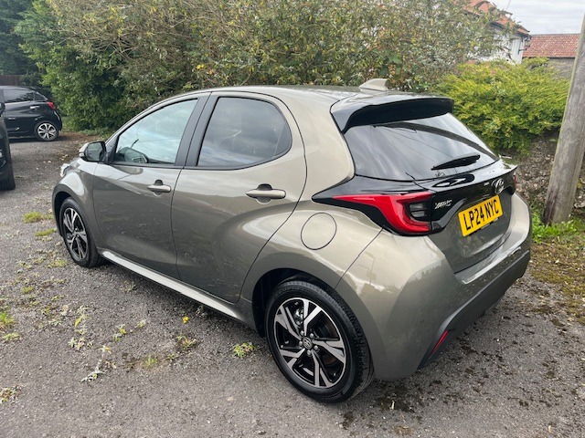 Used Toyota Yaris 2024 for sale - 76302592: Photo 8