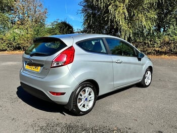 Used Ford Fiesta 2015 for sale - 79619593: Photo