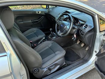 Used Ford Fiesta 2015 for sale - 79619593: Photo