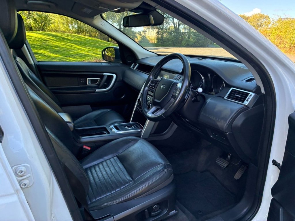 Used Land Rover Discovery Sport 2016 for sale - 76068729: Photo 11