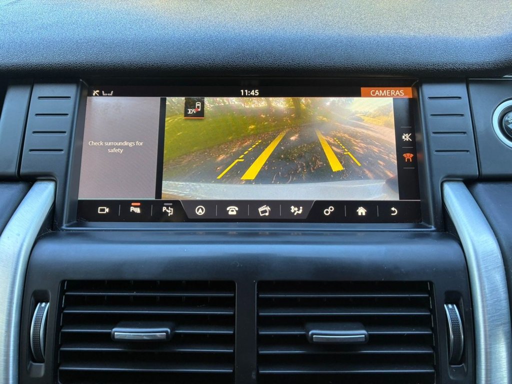 Used Land Rover Discovery Sport 2016 for sale - 76068729: Photo 17