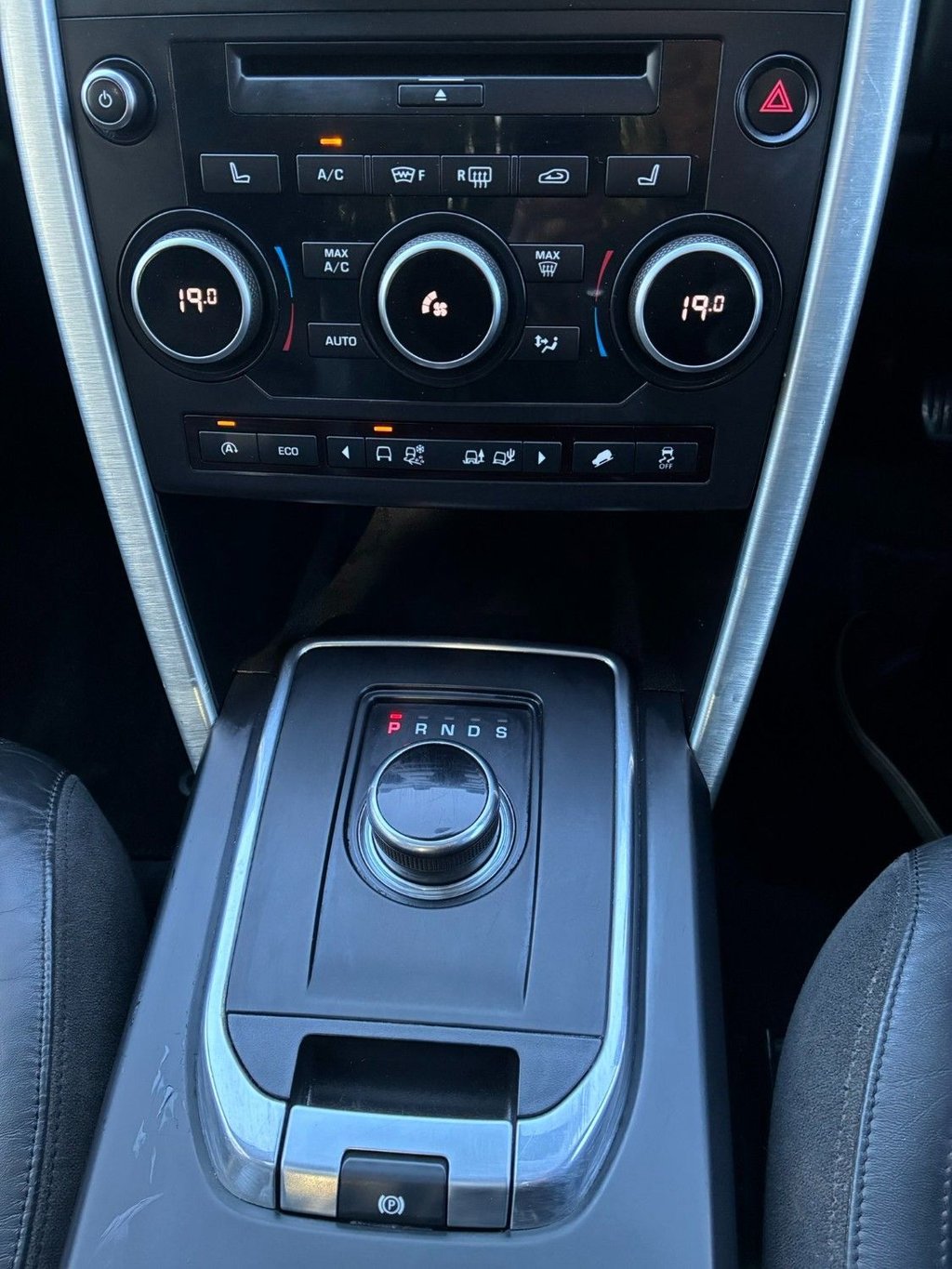 Used Land Rover Discovery Sport 2016 for sale - 76068729: Photo 20