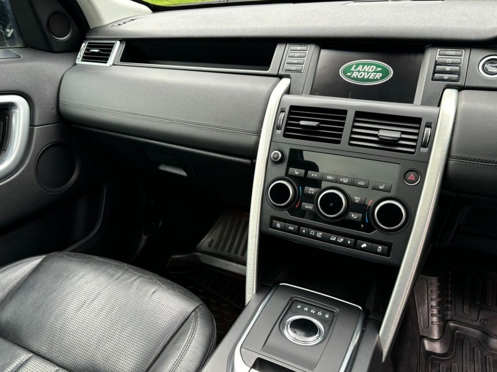 Used Land Rover Discovery Sport 2018 for sale - 77463894: Photo 19
