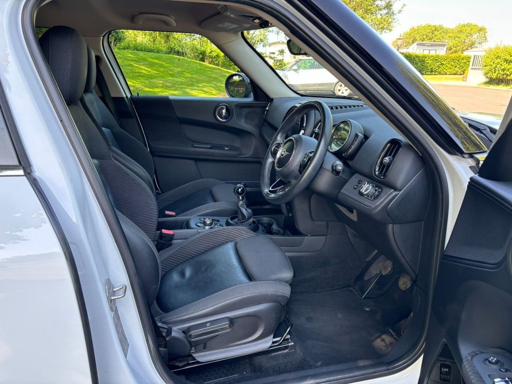 Used MINI Countryman 2018 for sale - 76582787: Photo 3