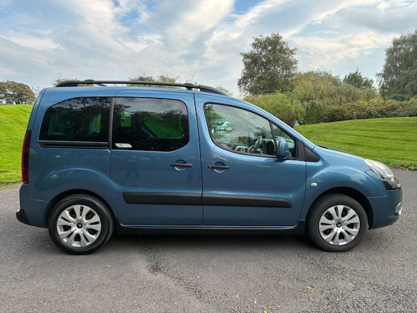 Used Citroen Berlingo Multispace 2015 for sale - 76147296: Photo 2