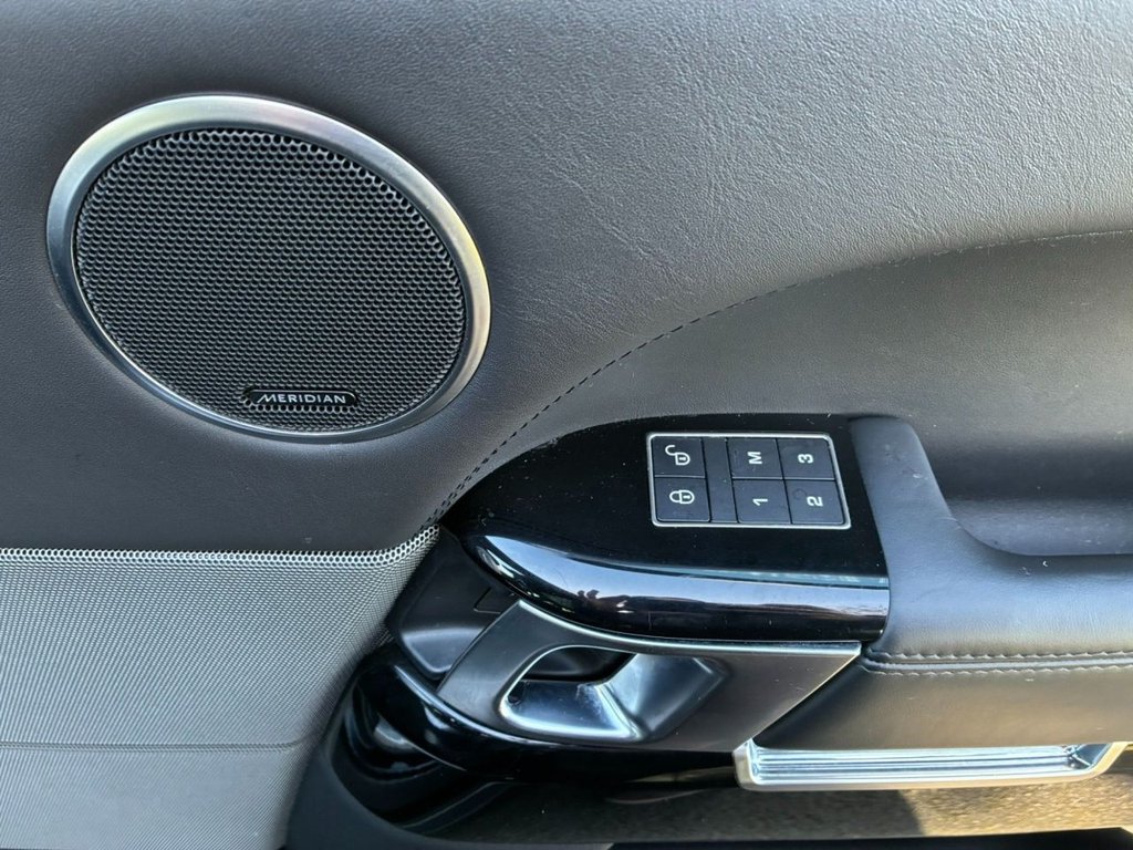 Used Land Rover Range Rover Sport 2018 for sale - 77356113: Photo 23