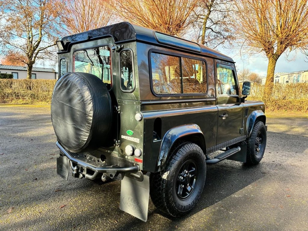 Used Land Rover Defender 2007 for sale - 77609214: Photo 4