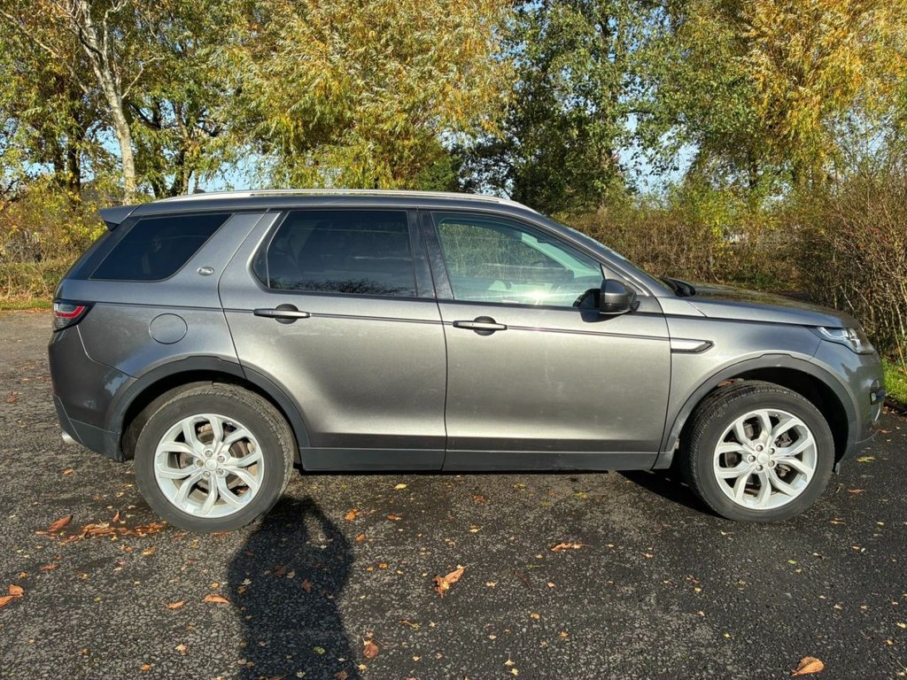 Used Land Rover Discovery Sport 2016 for sale - 76510035: Photo 40