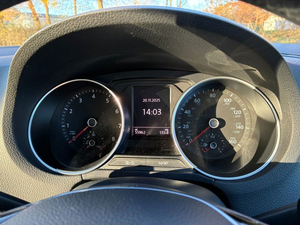 Used Volkswagen Polo 2015 for sale - 76642833: Photo 15