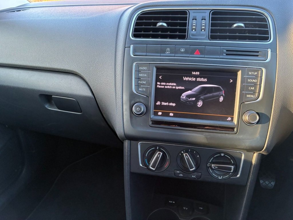 Used Volkswagen Polo 2015 for sale - 76642833: Photo 18