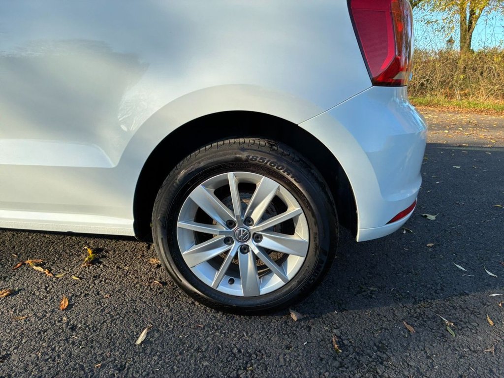 Used Volkswagen Polo 2015 for sale - 76642833: Photo 31