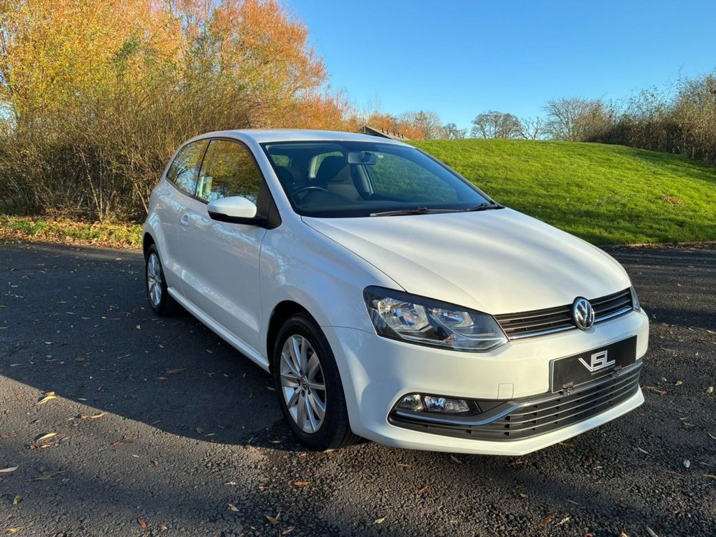 Used Volkswagen Polo 2015 for sale - 76642833: Photo 6