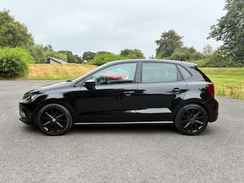 Used Volkswagen Polo 2017 for sale - 79276406: Photo
