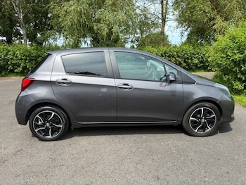 Used Toyota Yaris 2015 for sale - 78839892: Photo