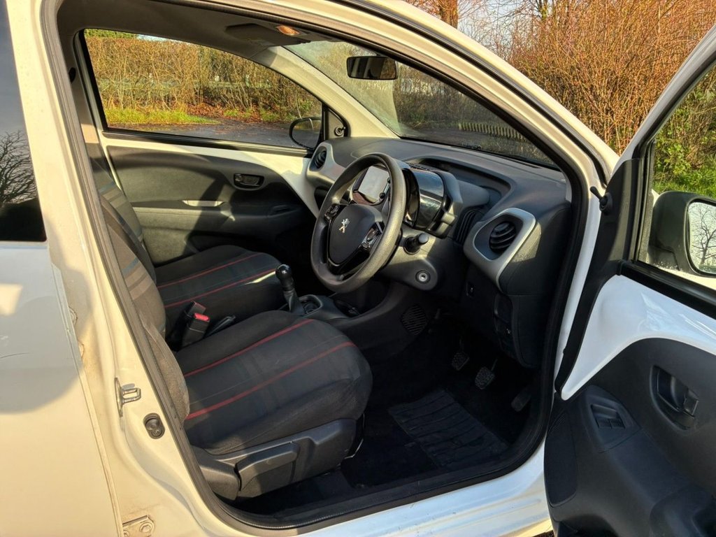 Used Peugeot 108 2014 for sale - 76973881: Photo 10