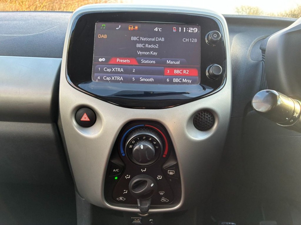 Used Peugeot 108 2014 for sale - 76973881: Photo 17