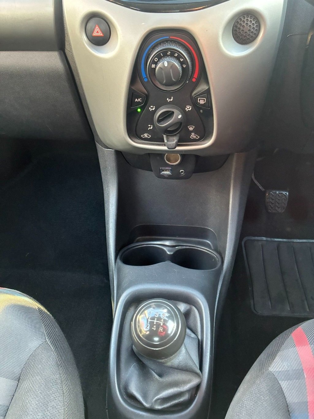 Used Peugeot 108 2014 for sale - 76973881: Photo 20