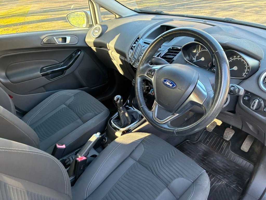 Used Ford Fiesta 2015 for sale - 76604948: Photo 11