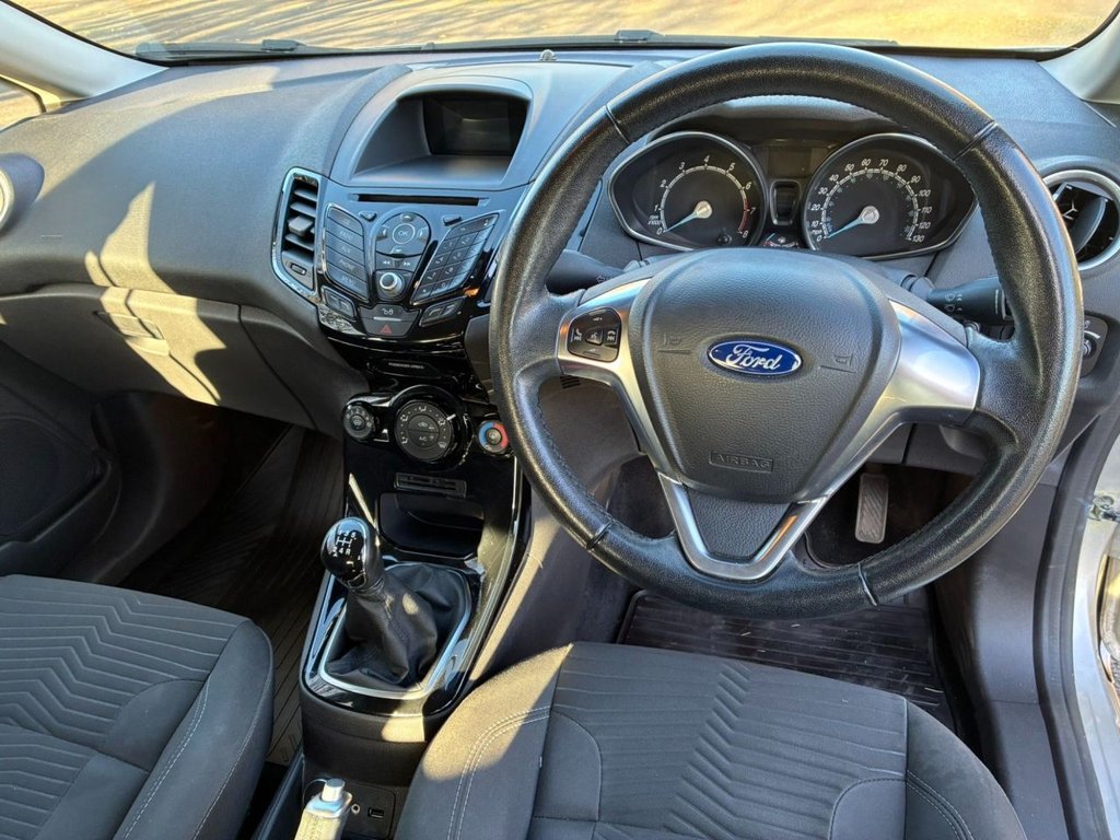 Used Ford Fiesta 2015 for sale - 76604948: Photo 12