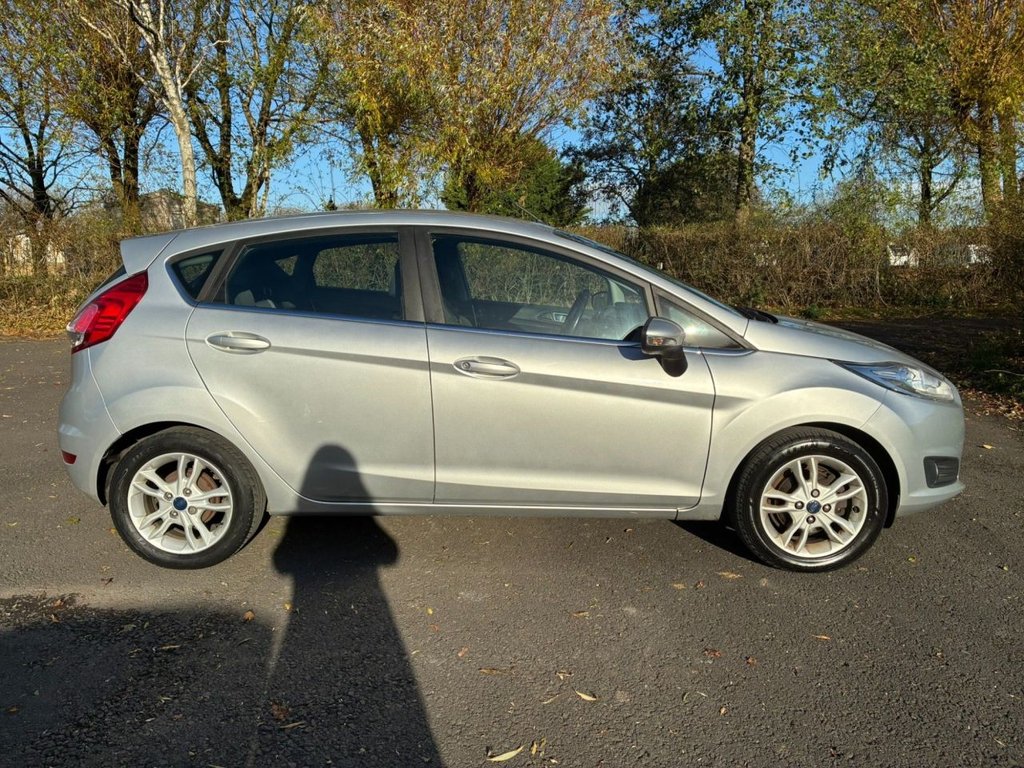 Used Ford Fiesta 2015 for sale - 76604948: Photo 2