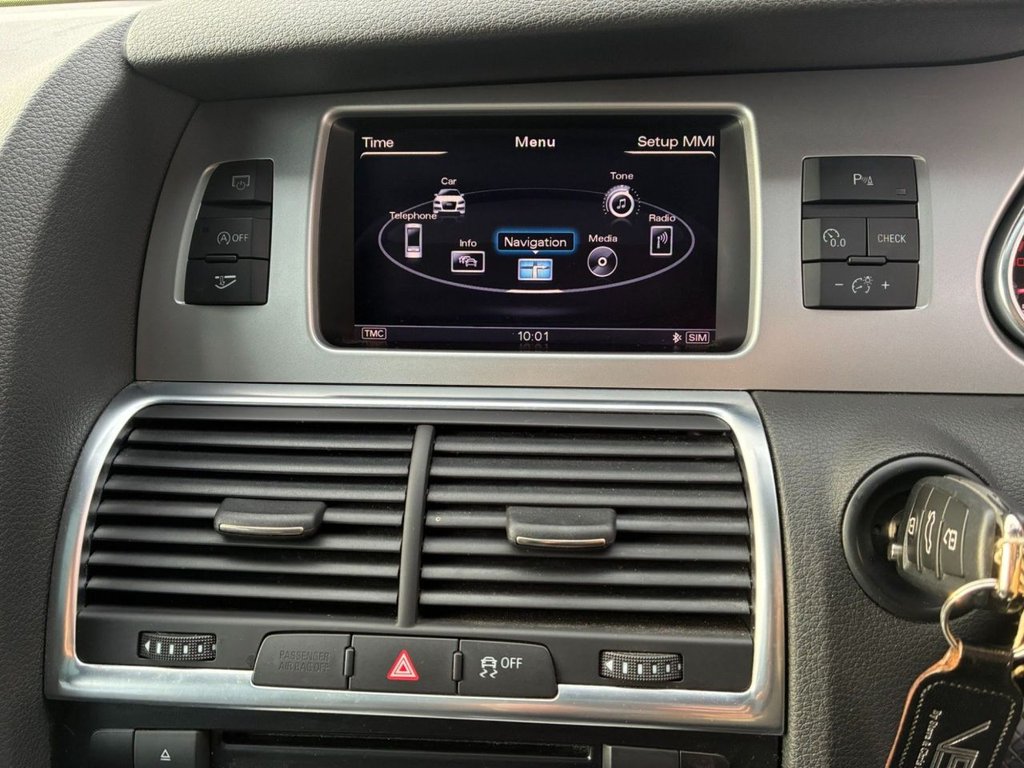 Used Audi Q7 2011 for sale - 76973877: Photo 16