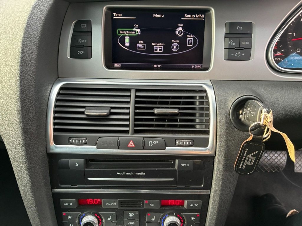 Used Audi Q7 2011 for sale - 76973877: Photo 20