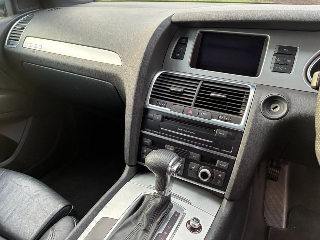 Used Audi Q7 2011 for sale - 76973877: Photo 23